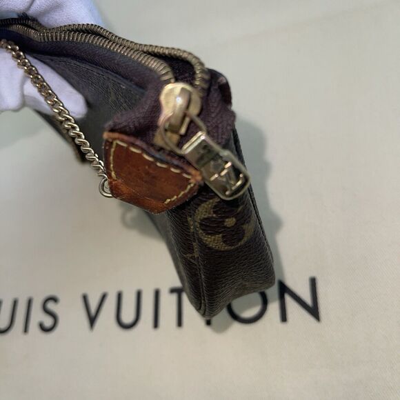 LOUIS VUITTON Pochette Accessories Mini Bag Monogram Purse Brown Authentic - Picture 14 of 15
